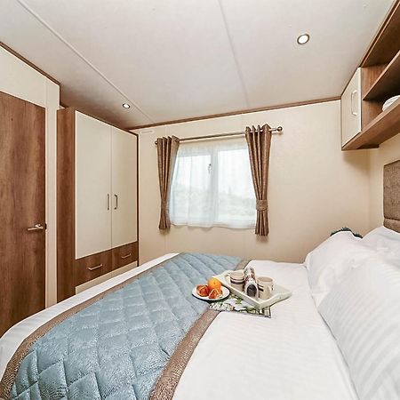 Praa Sands Holiday Park Saint Hilary  外观 照片