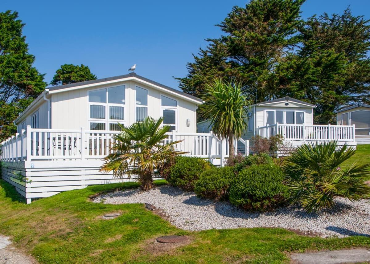 Praa Sands Holiday Park Saint Hilary  外观 照片